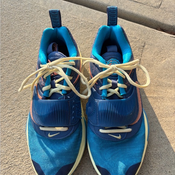 Nike Sneakers EUC Size Unisex 8.5 - Picture 8 of 8